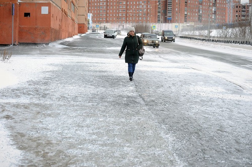 «Как на коньках»: блокадница Таурек о качестве уборки снега в Петербурге