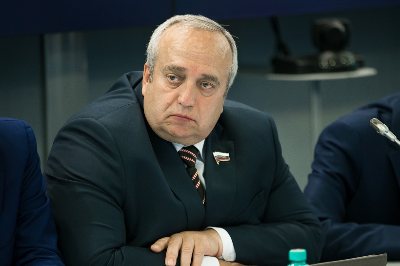 Клинцевич отметил недопустимость назначения антироссийского журналиста Пушкарева ответственным за юбилей Екатеринбурга