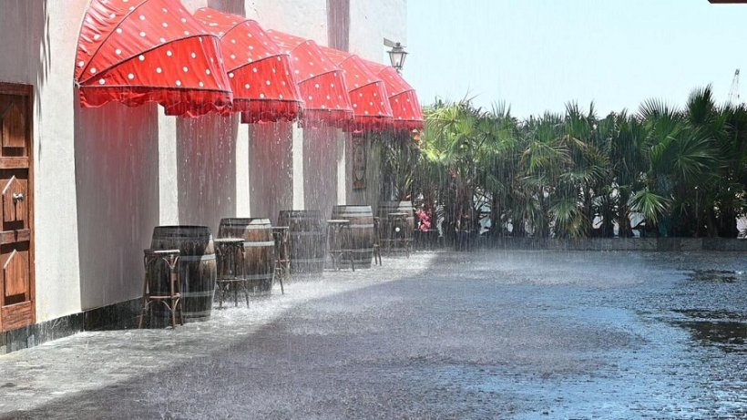 По прогнозу всегда дождь: в Дубае открыли улицу с климат-контролем
