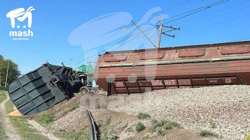 Взрыв на железной дороге в Крыму – результат вмешательства сторонних лиц