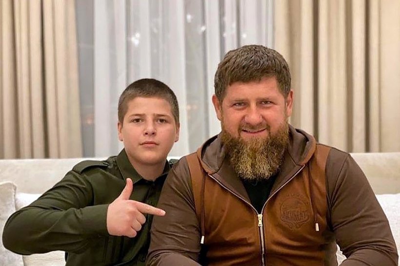 Глава Татарстана наградил сына Кадырова почетным орденом «Дуслык»