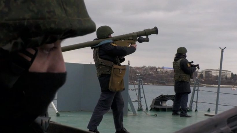 Экипажи Черноморского флота поучаствовали в учениях по отражению атак БПЛА в Севастополе