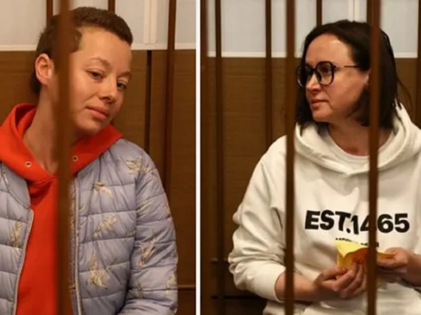 Арест Евгении Беркович и Светлане Петрийчук продлили до 10 марта