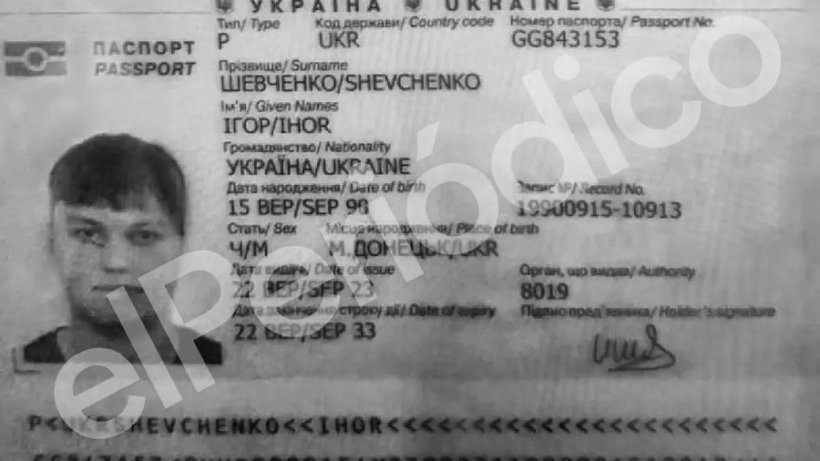 Угнавший российский вертолет Ми-8 летчик Максим Кузьминов попал в Испанию по украинским документам. Притворился Шевченко