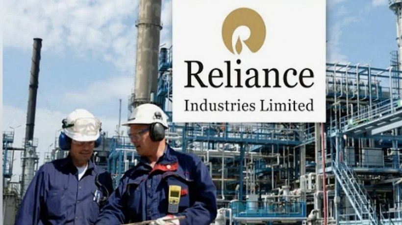 Крупнейший партнер России индийская компания Reliance Industries отказывается покупать российскую нефть. В чем причина