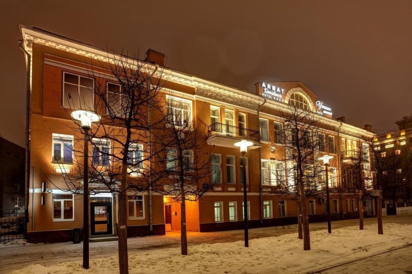 Пожар произошел в здании Московского открытого студенческого театра в центре Москвы