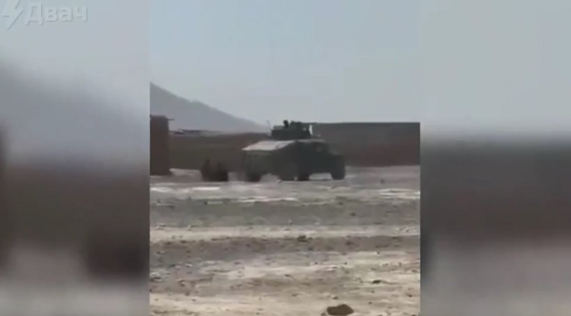 Афганистан и Пакистан начали военные действия друг против друга. Столкновения идут на границе