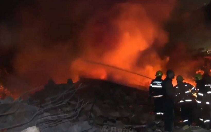 Взрыв прогремел на киностудии в центре столицы Азербайджана Баку. К месту направились «скорые» и спасатели