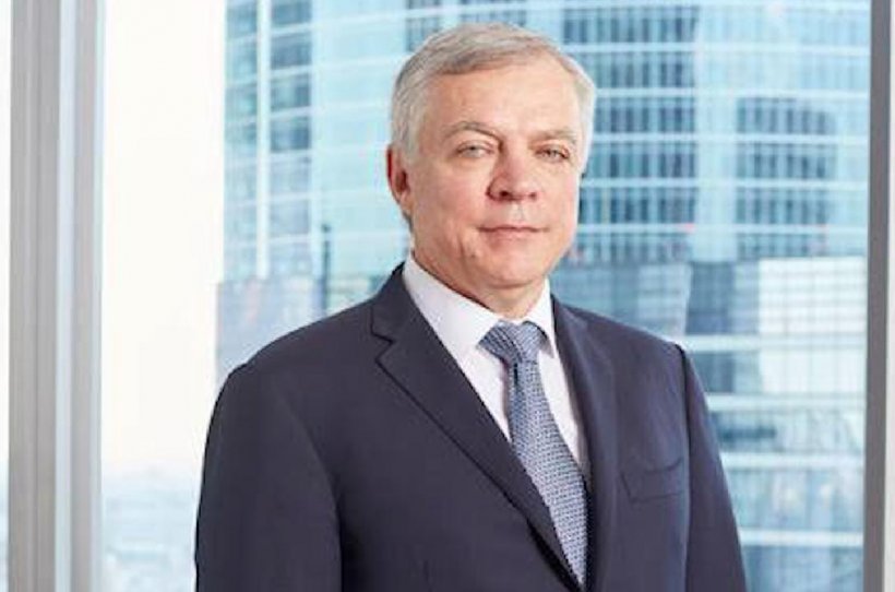 Выпал из окна и разбился. Умер вице-президент «Транснефти» Андрей Бадалов