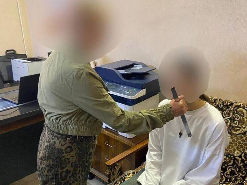 В Евпатории суд огласил приговор местной жительнице за ножевое ранение, нанесенное нелюбимой невестке