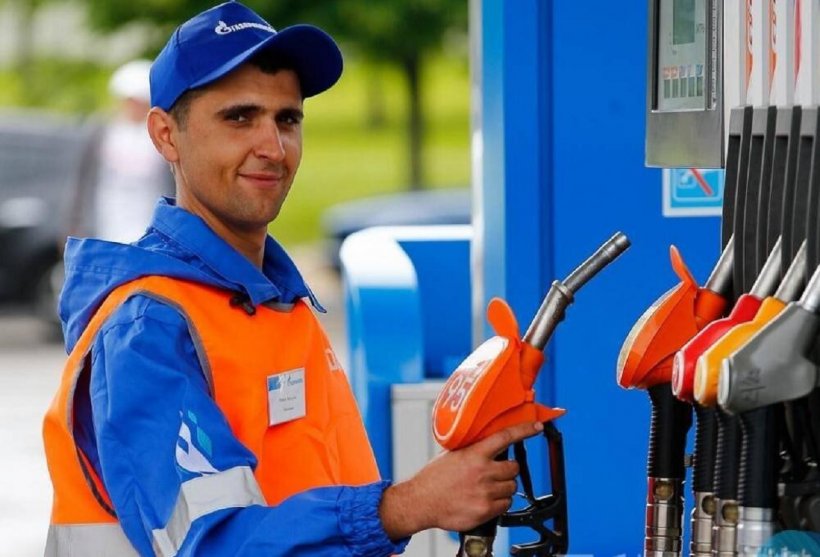 Зарплата на АЗС: реальные доходы сотрудников