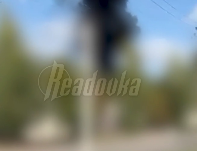 Украинский дрон атаковал бензовоз на АЗС в Брянской области