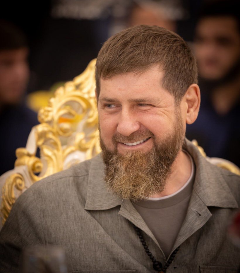 Рамзан Кадыров в стихах высмеял обвинения СБУ. Полный текст произведения