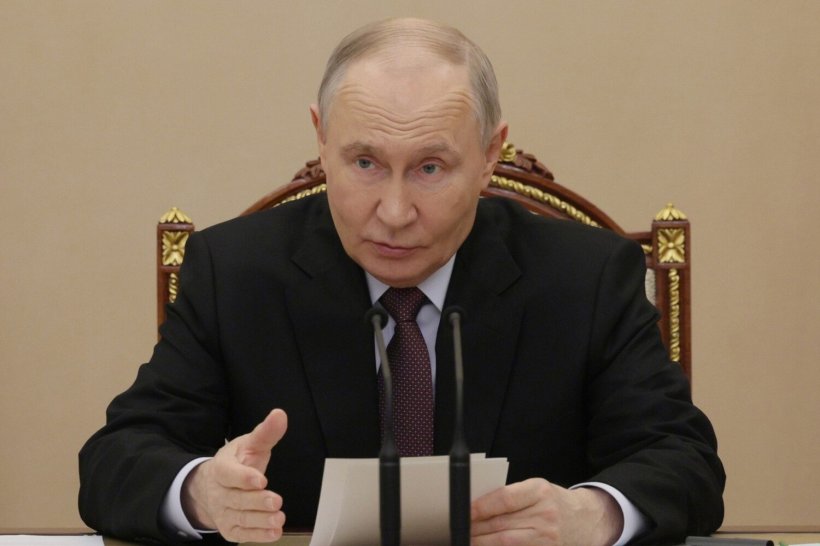 Путин передал акции издательства «Музыка» в доход государства