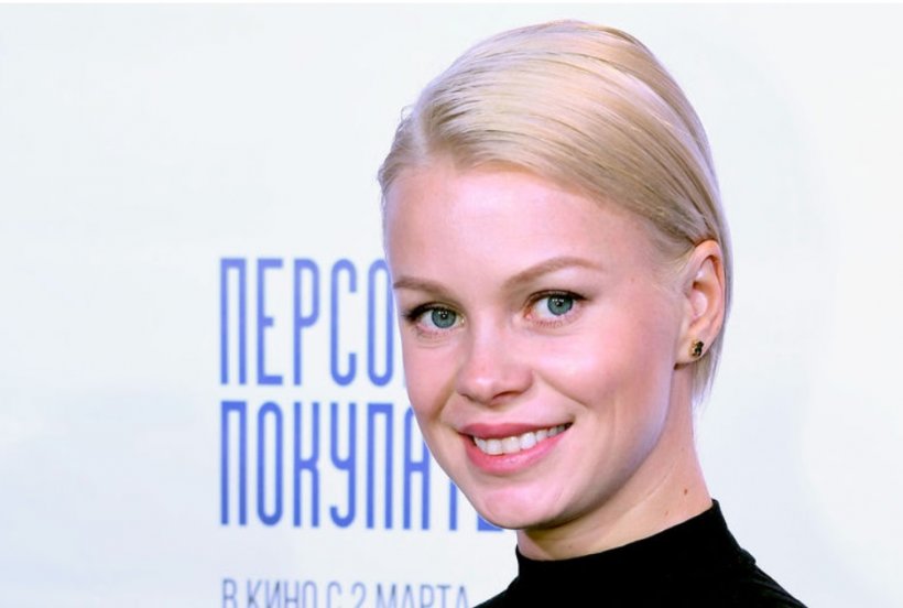 От больницы — к увольнению: история Евгении Осиповой, которую выгнали из театра после микроинсульта