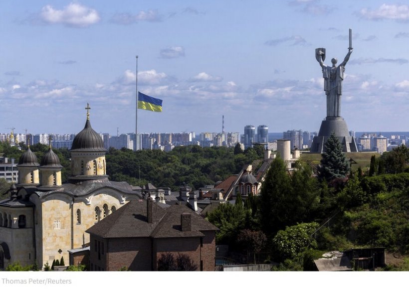 Украина отказалась от соблюдения перемирия 9 мая